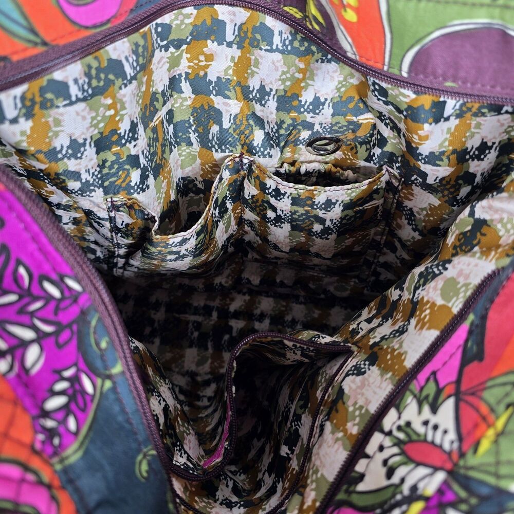 VERA BRADLEY Quilted Bag Vibrant Paisley Fall Leaves Pattern EUC Retired Pattern - Picture 6 of 7